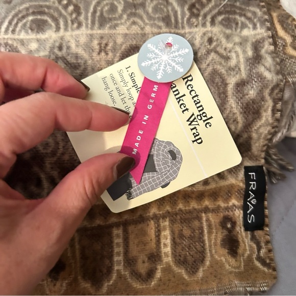 Fraas Floral Scarf Made In Germany nwt - Picture 12 of 15